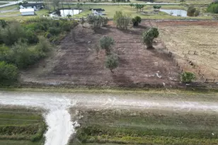 14510 NW 242nd St, Okeechobee, FL 34972 - Photo 1