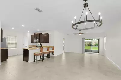 11200 SW Hadley Street, Port Saint Lucie, FL 34987 - Photo 5