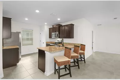 11200 SW Hadley Street, Port Saint Lucie, FL 34987 - Photo 9