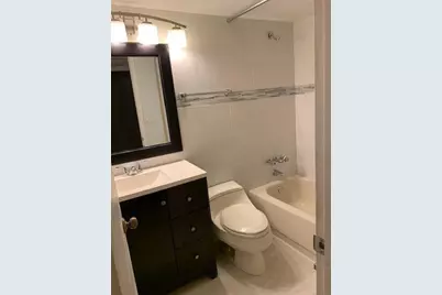 1021 Mockingbird Lane #217, Plantation, FL 33324 - Photo 9