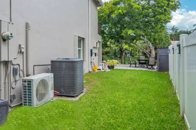 5921 NW 59th Avenue, Parkland, FL 33067 - Photo 61