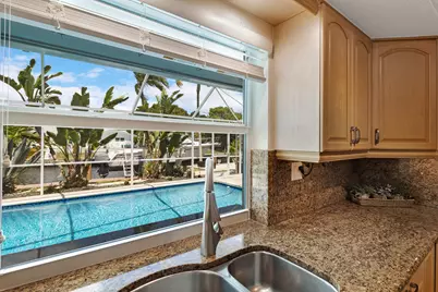 611 SE 9th Avenue, Pompano Beach, FL 33060 - Photo 15