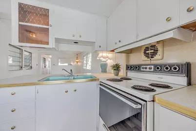 14556 Glenview Drive, Delray Beach, FL 33445 - Photo 13