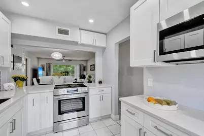130 Lake Meryl Drive #227, West Palm Beach, FL 33411 - Photo 5