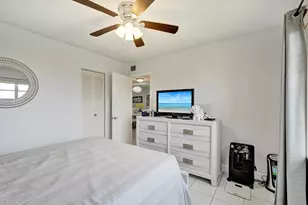 130 Lake Meryl Dr, West Palm Beach, FL 33411 - Photo 19