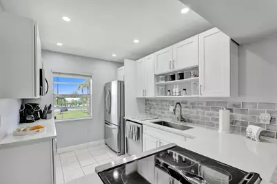 130 Lake Meryl Drive #227, West Palm Beach, FL 33411 - Photo 13