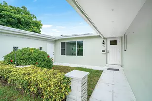 311 NE 23rd Way, Boca Raton, FL 33431 - Photo 3