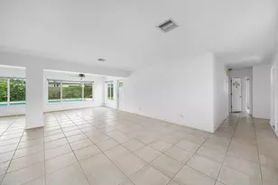 311 NE 23rd Way, Boca Raton, FL 33431 - Photo 5
