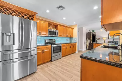 1491 NW 99th Avenue, Plantation, FL 33322 - Photo 11