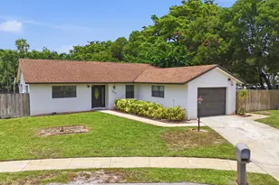 7085 Hyatt Ave, Lantana, FL 33462 - Photo 1