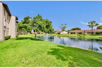608 Sea Pine Way #E2, Greenacres, FL 33415 - Photo 1