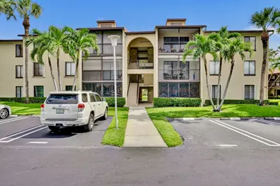 608 Sea Pine Way #E2, Greenacres, FL 33415 - Photo 5