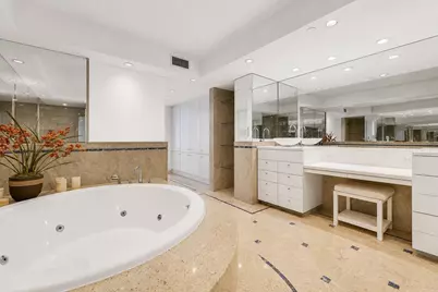 529 S Flagler Drive #24E, West Palm Beach, FL 33401 - Photo 11