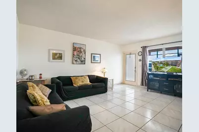 180 NE 12th Avenue #15E, Hallandale Beach, FL 33009 - Photo 3