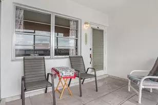 180 NE 12th Ave, Hallandale Beach, FL 33009 - Photo 17