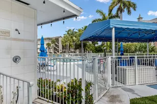 180 NE 12th Ave, Hallandale Beach, FL 33009 - Photo 21