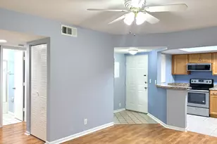 1532 SE Royal Green Cir O-201, Port Saint Lucie, FL 34952 - Photo 7