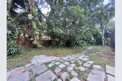 135 SE 26th Avenue, Boynton Beach, FL 33435 - Photo 35