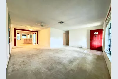 135 SE 26th Avenue, Boynton Beach, FL 33435 - Photo 5