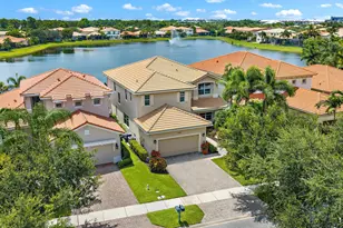 12132 Aviles Cir, Palm Beach Gardens, FL 33418 - Photo 45