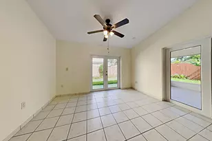 27905 SW 132nd Pl, Homestead, FL 33032 - Photo 5
