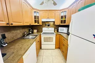 2007 Islewood D, Deerfield Beach, FL 33442 - Photo 5