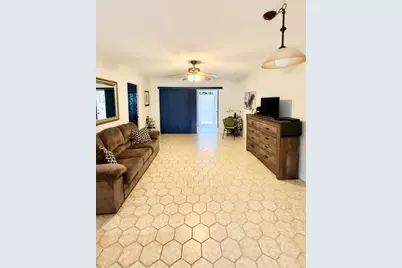 351 Covered Bridge Boulevard #B, Lake Worth, FL 33467 - Photo 5