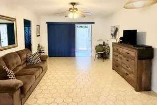 351 Covered Bridge Blvd, Lake Worth, FL 33467 - Photo 5