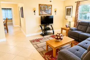9706 NW 71st St, Tamarac, FL 33321 - Photo 5