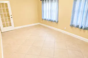 9706 NW 71st St, Tamarac, FL 33321 - Photo 11