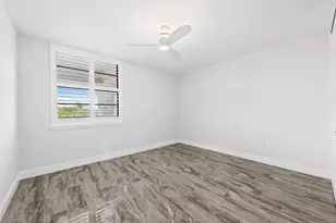 1502 Whitehall Dr, Davie, FL 33324 - Photo 15