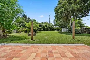 143 Bobwhite Rd, Royal Palm Beach, FL 33411 - Photo 27