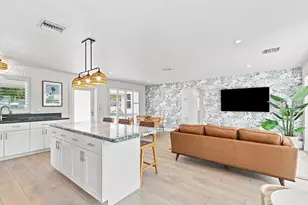 807 SE 9th Terrace, Deerfield Beach, FL 33441 - Photo 11