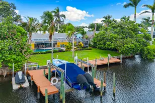 622 SW Pine Tree Ln, Palm City, FL 34990 - Photo 5