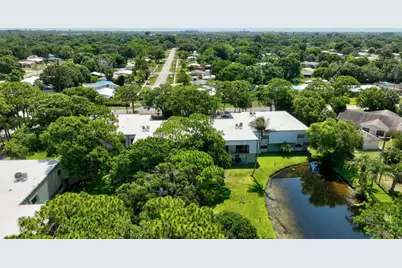 2517 17th Street S #102, Fort Pierce, FL 34982 - Photo 33