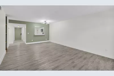 2517 17th Street S #102, Fort Pierce, FL 34982 - Photo 11