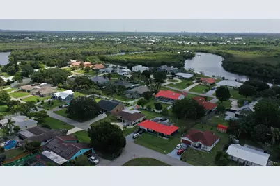 650 SE Hidden River Drive, Port Saint Lucie, FL 34983 - Photo 53