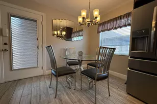 29 Flanders A, Delray Beach, FL 33484 - Photo 3