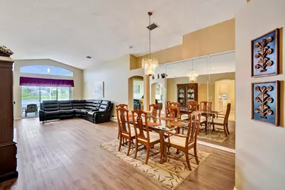 5886 Las Colinas Circle, Lake Worth, FL 33463 - Photo 13