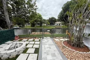 12394 Westhampton Cir, Wellington, FL 33414 - Photo 63