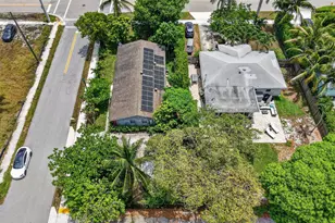 310 SE 8th St, Delray Beach, FL 33483 - Photo 13
