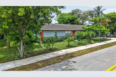 310 SE 8th Street, Delray Beach, FL 33483 - Photo 19