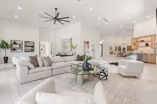 2525 Seminole Cir, West Palm Beach, FL 33409 - Photo 11