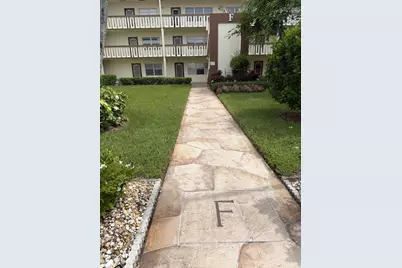229 Mansfield F, Boca Raton, FL 33434 - Photo 1