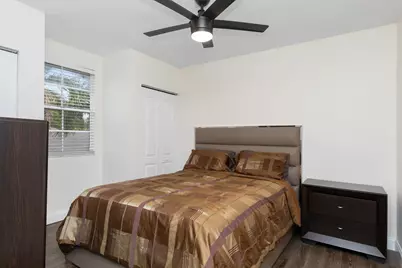 5799 Woodland Point Drive, Tamarac, FL 33319 - Photo 27