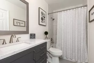 5799 Woodland Point Dr, Tamarac, FL 33319 - Photo 31