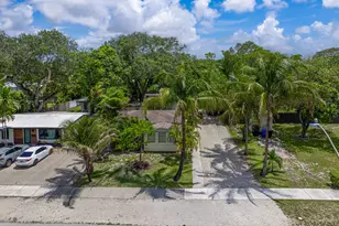 320 SW 21st St, Fort Lauderdale, FL 33315 - Photo 3
