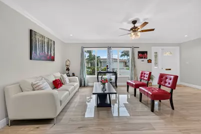 4716 NW 49th Place, Tamarac, FL 33319 - Photo 9
