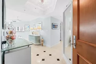 347 N New River Dr E, Fort Lauderdale, FL 33301 - Photo 3
