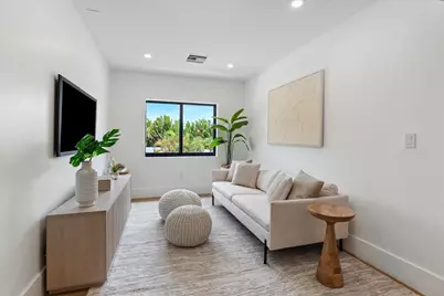 1131 NE 12th Avenue, Fort Lauderdale, FL 33304 - Photo 17